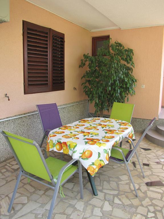 Apartment Alice Πούλα Δωμάτιο φωτογραφία