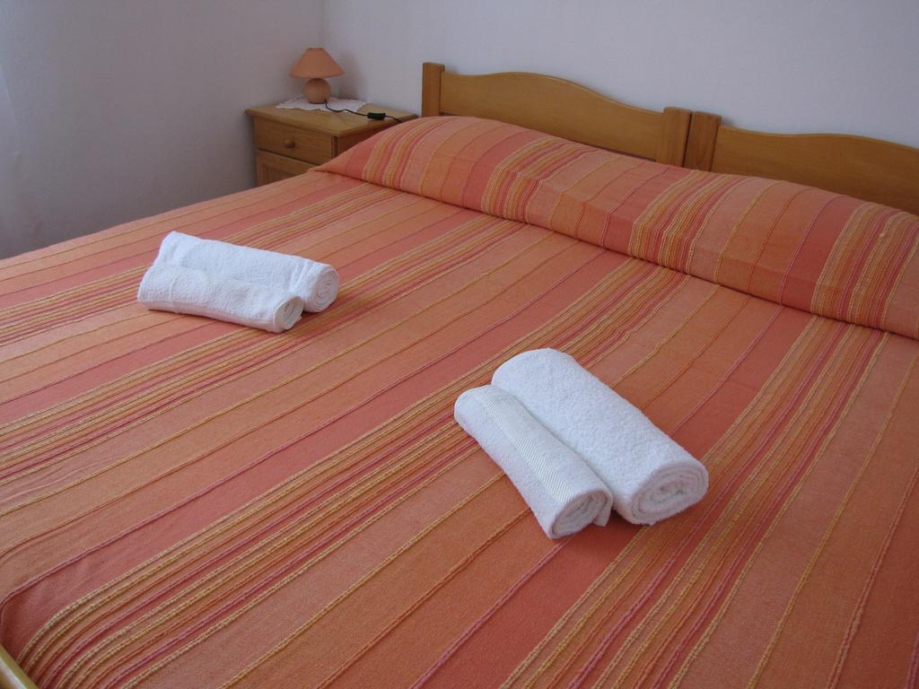 Apartment Alice Πούλα Δωμάτιο φωτογραφία