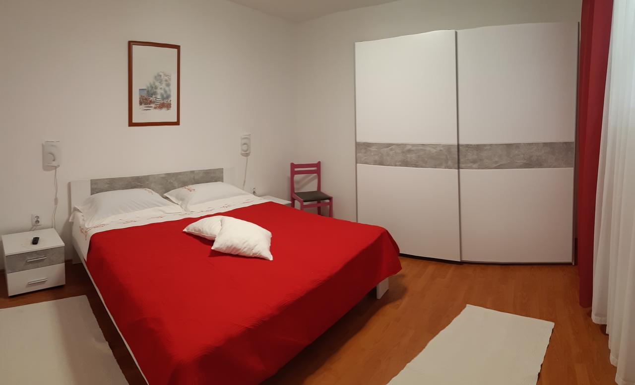 Apartment Alice Πούλα Εξωτερικό φωτογραφία
